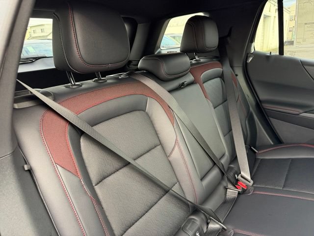New 2027 Chevrolet Equinox RS w/ LPO, Floor Liner Package FWD image 9