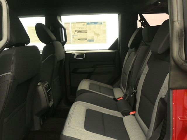 New 2026 Ford Bronco 4-Door image 10