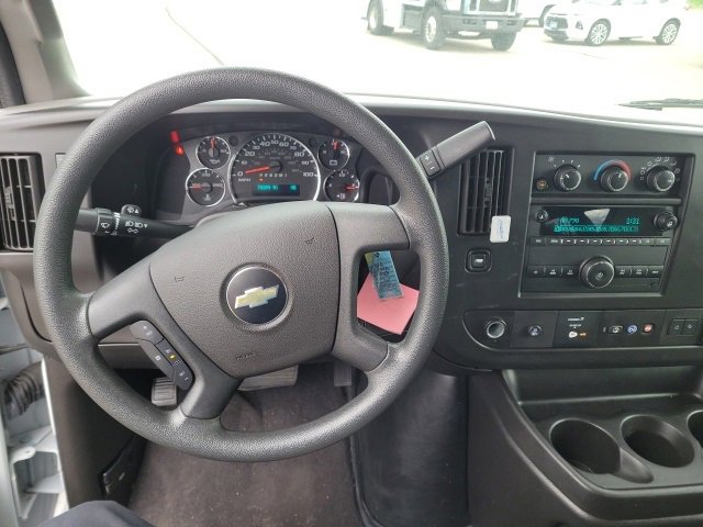 Used 2020 Chevrolet Express 3500 LT w/ LT Preferred Equipment Group image 7