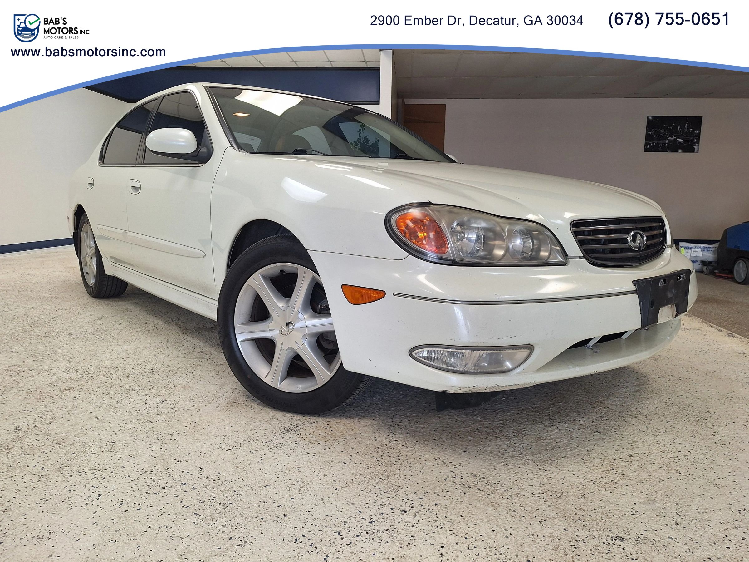 Used 2004 INFINITI I35 w/ Cold Weather Pkg FWD image 5