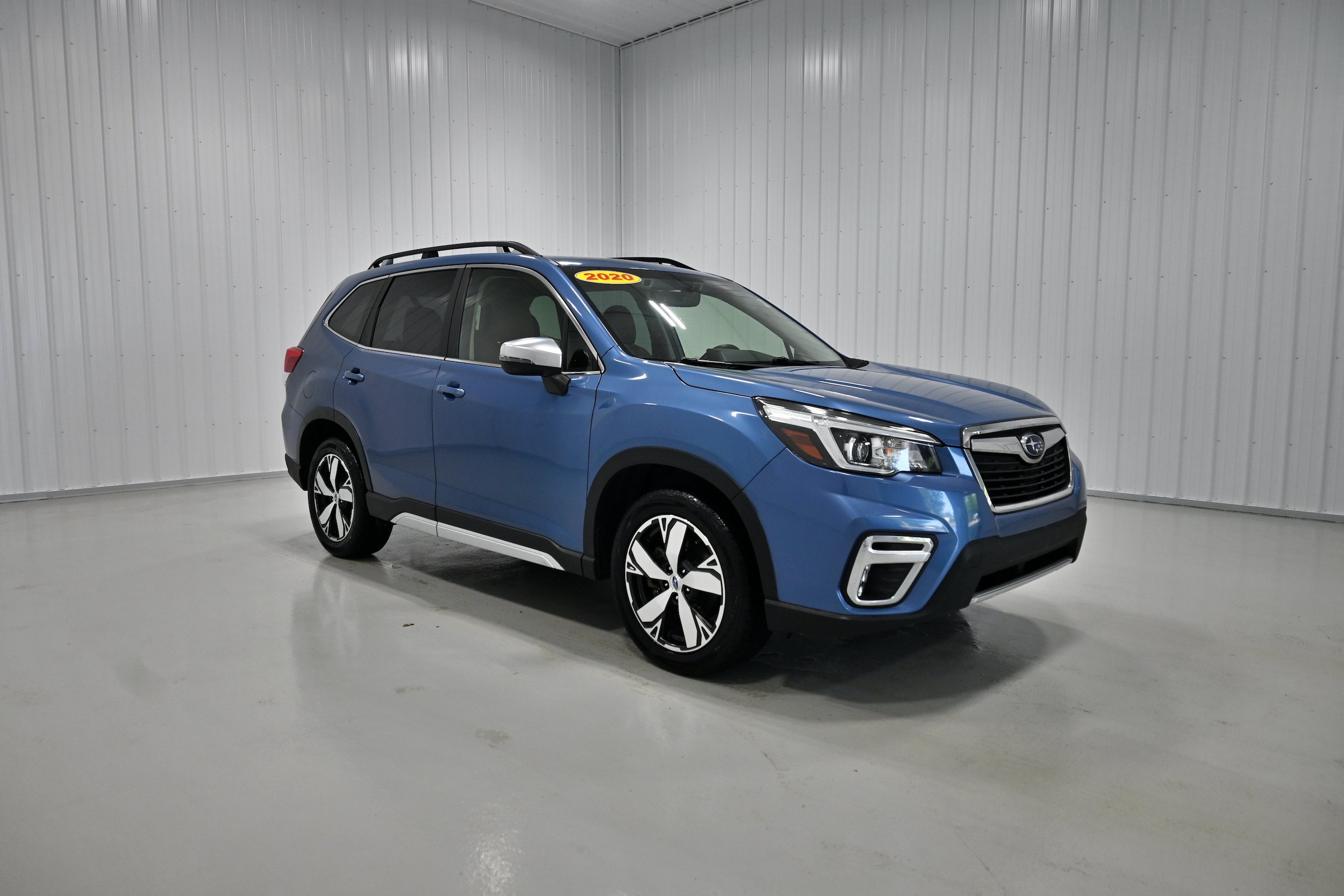 Used 2020 Subaru Forester Touring w/ Popular Package #2 AWD/4WD image 3