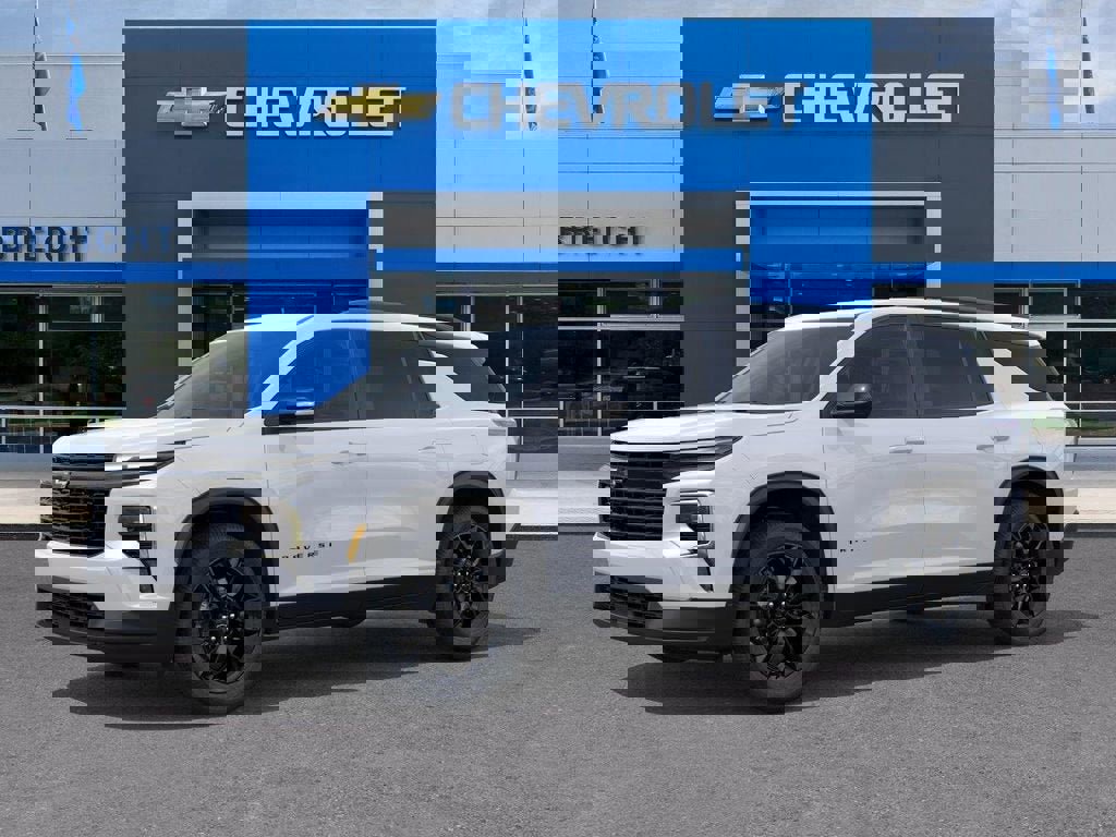 New 2026 Chevrolet Traverse LT w/ Midnight/Sport Edition image 2