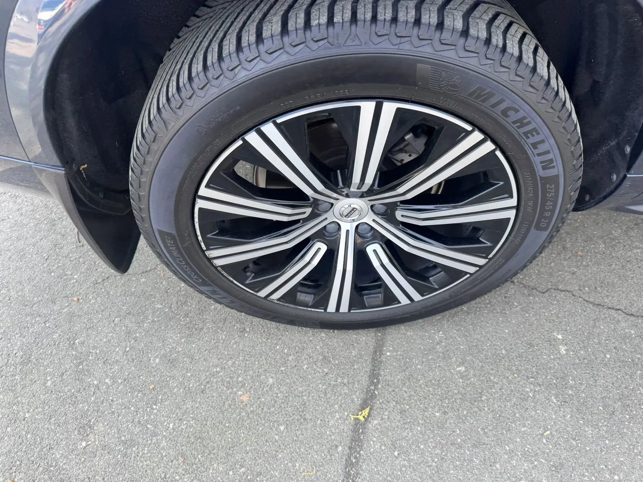 Used 2020 Volvo XC90 T6 Inscription w/ Protection Package Premier AWD/4WD image 14