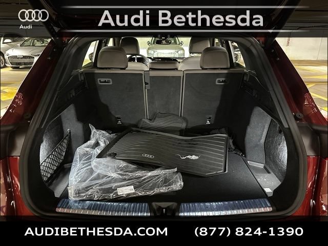 Certified 2025 Audi Q5 Premium Plus w/ Premium Plus AWD/4WD image 10