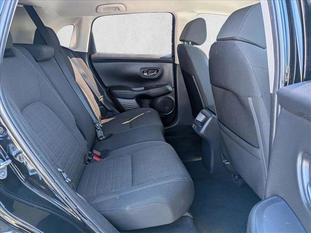 Used 2023 Honda HR-V LX image 18