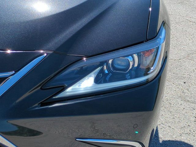 New 2025 Lexus ES 350 350 image 10