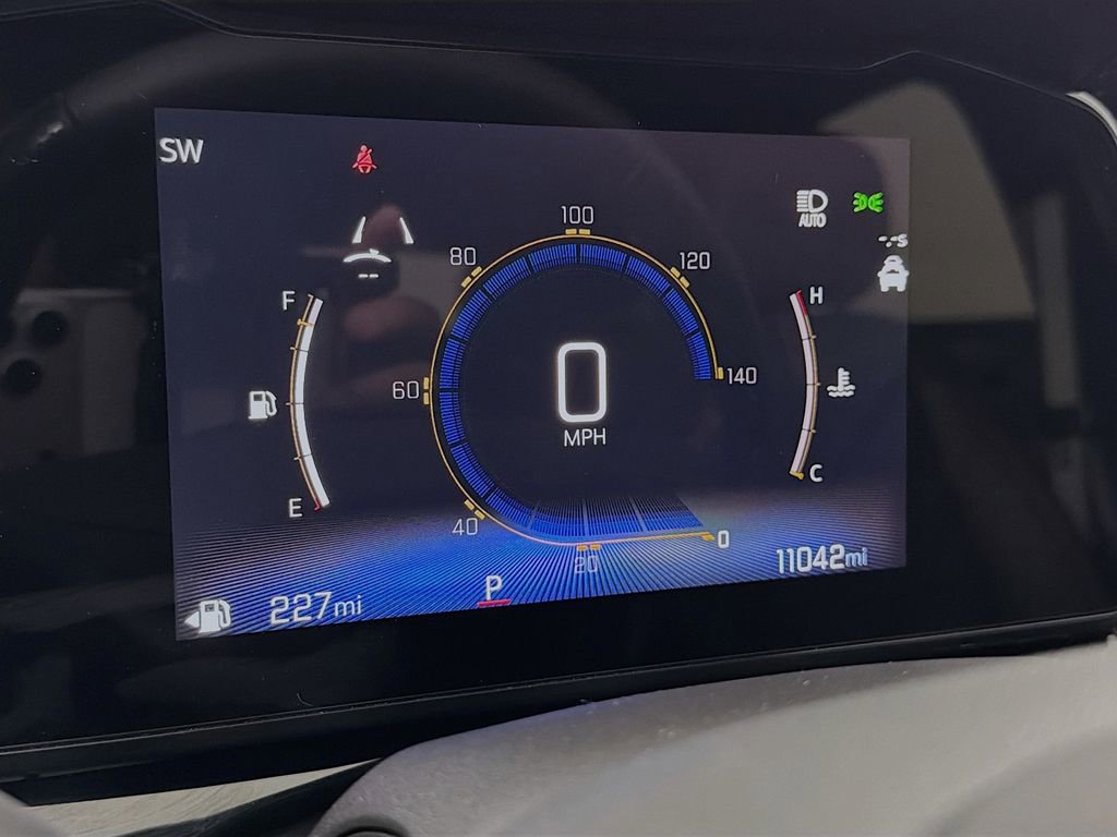 Used 2025 Chevrolet Trax RS w/ Driver Confidence Package image 15