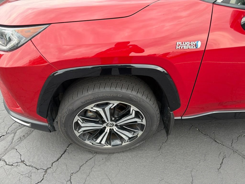 Used 2021 Toyota RAV4 XSE w/ Weather Package AWD/4WD image 9