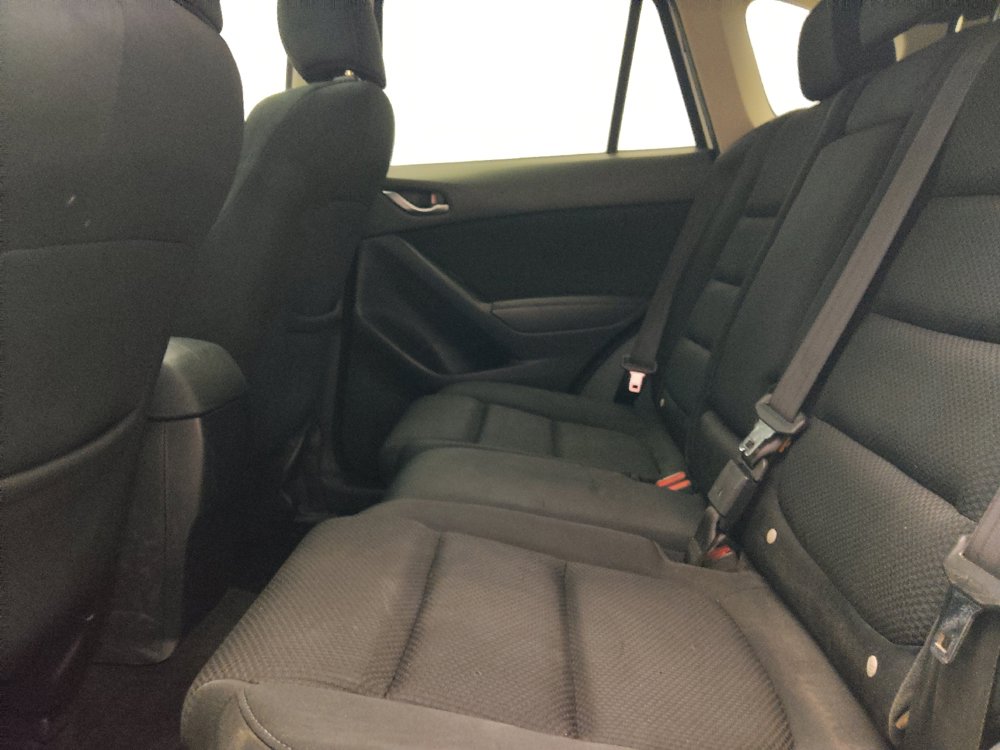 Used 2016 MAZDA CX-5 Touring w/ Bose/Moonroof Package FWD image 18