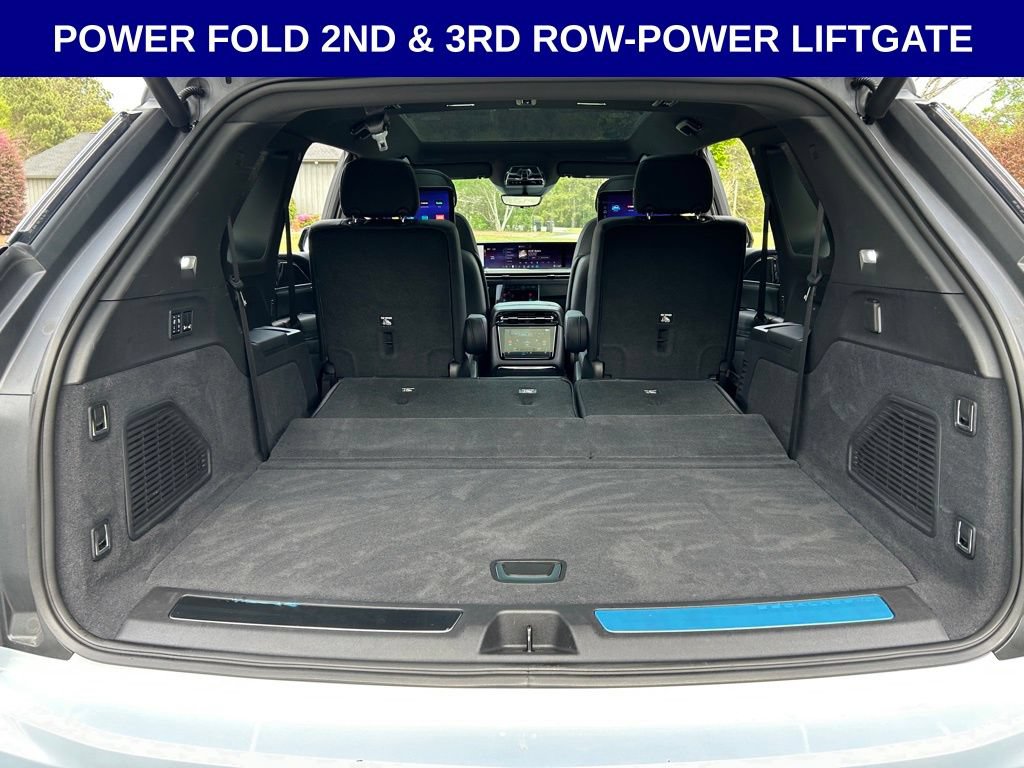 Used 2025 Cadillac Escalade IQ Sport 1 w/ Smart Trailering package AWD/4WD image 19