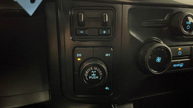 Used 2025 Ford F150 STX w/ Equipment Group 200A AWD/4WD image 26