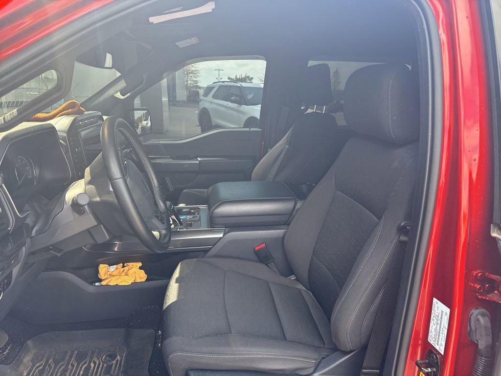 Used 2023 Ford F150 XLT w/ Equipment Group 302A High image 9