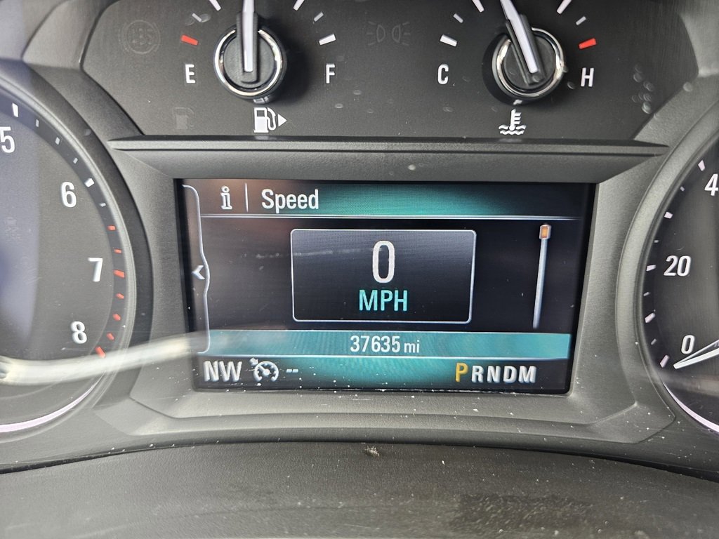 Used 2018 Buick Encore Essence w/ Experience Buick Package image 29