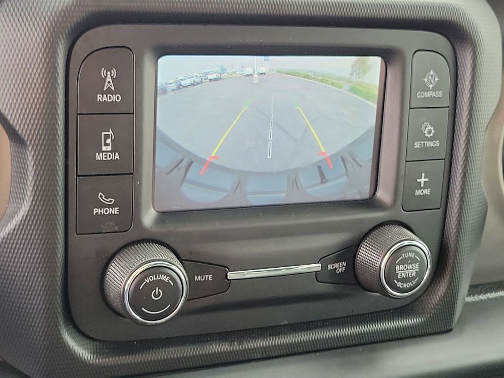 Used 2018 Jeep Wrangler Unlimited Sport S image 14