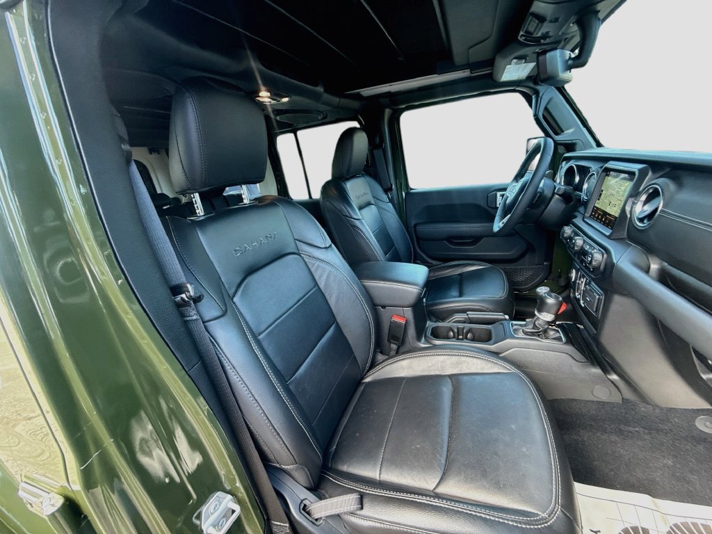 Used 2023 Jeep Wrangler Unlimited Sahara AWD/4WD image 33