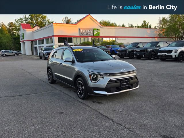 Certified 2023 Kia Niro EX