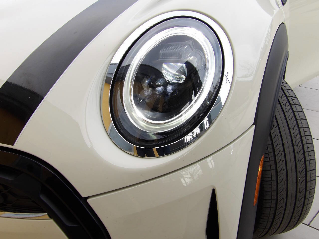 Used 2022 MINI Cooper S image 9