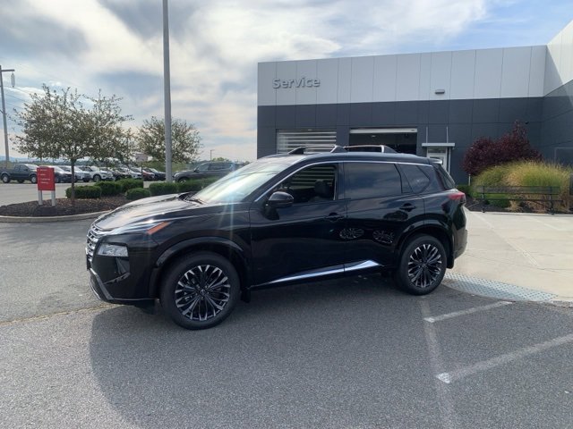 New 2026 Nissan Rogue Platinum image 4