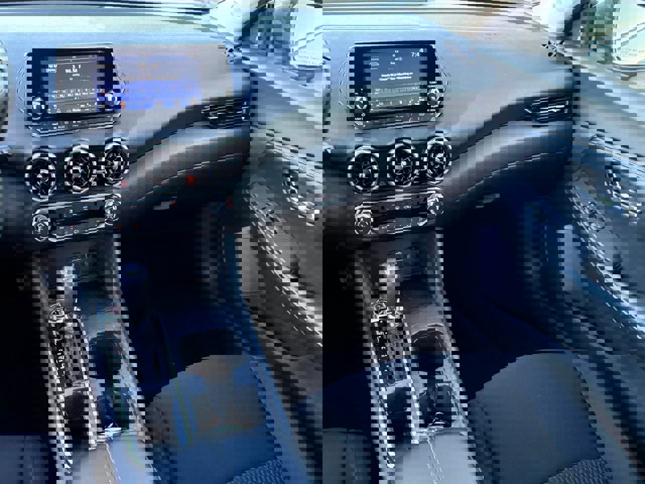 Used 2020 Nissan Sentra S image 14