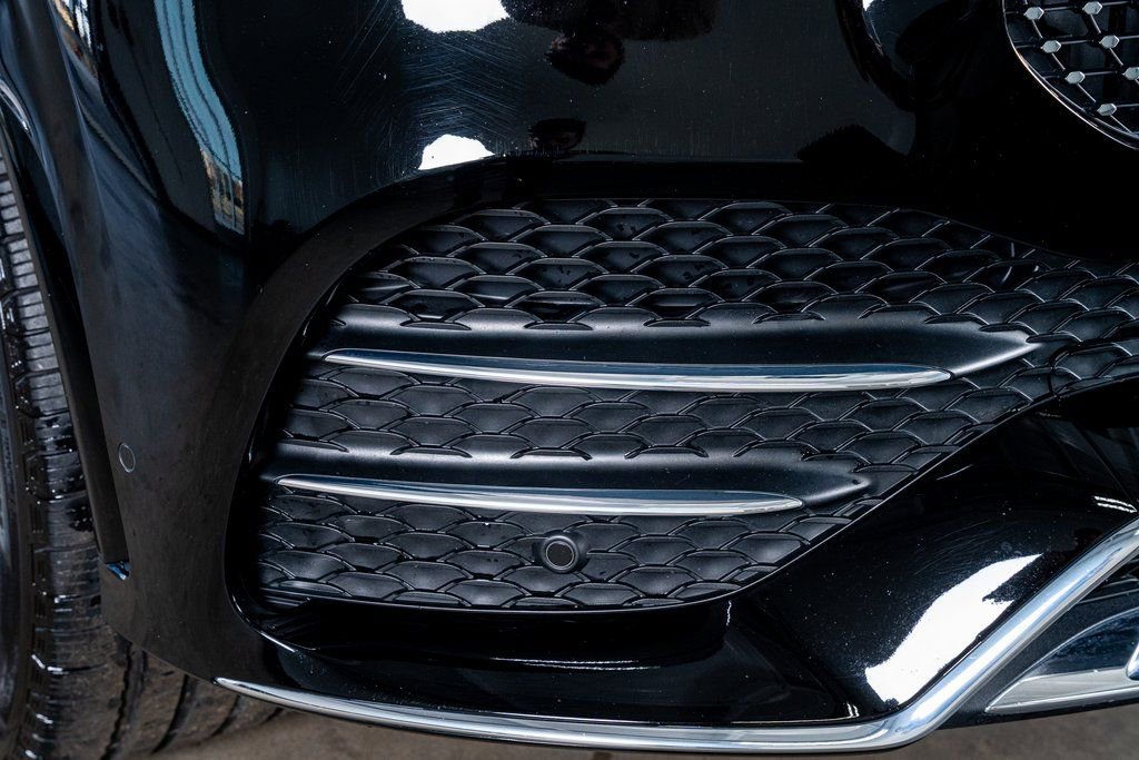 Used 2023 Mercedes-Benz GLE 350 4MATIC w/ AMG Line Exterior image 20