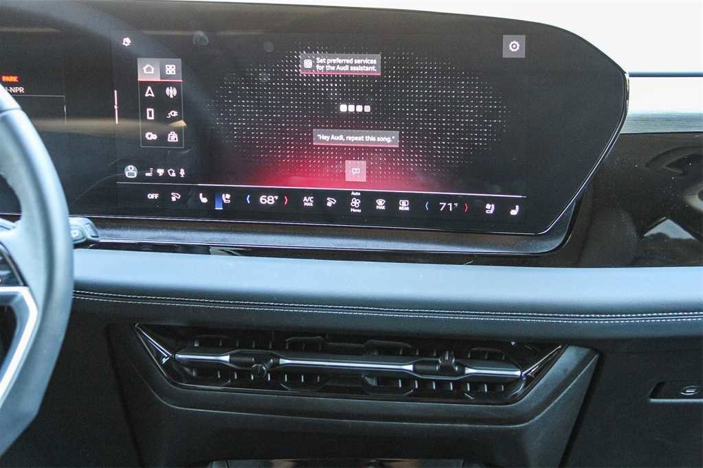 Used 2025 Audi Q6 e-tron Premium Plus w/ Premium Plus image 15