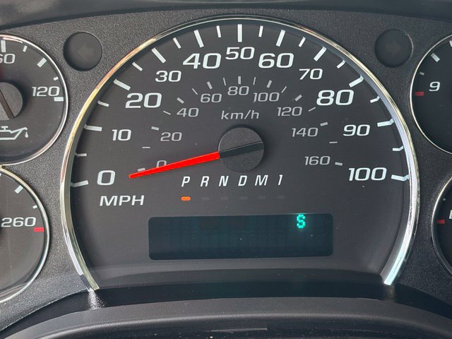 New 2026 Chevrolet Express 3500 w/ Driver Convenience Package RWD image 21