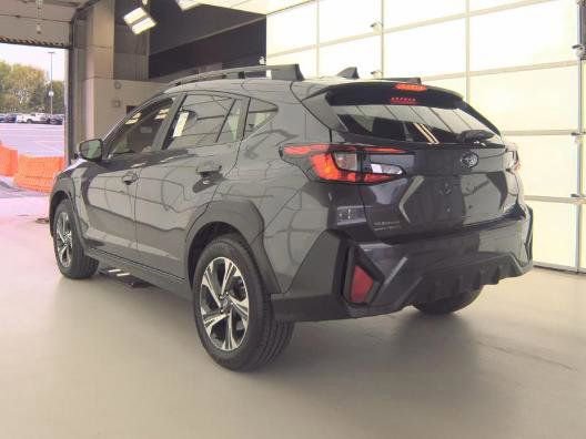 Used 2024 Subaru Crosstrek 2.0i Premium AWD/4WD image 3