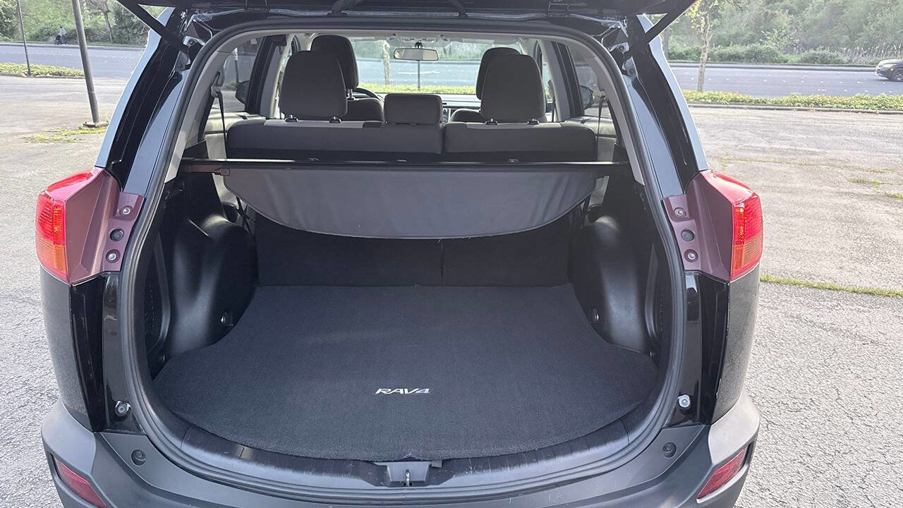 Used 2014 Toyota RAV4 XLE AWD/4WD image 13