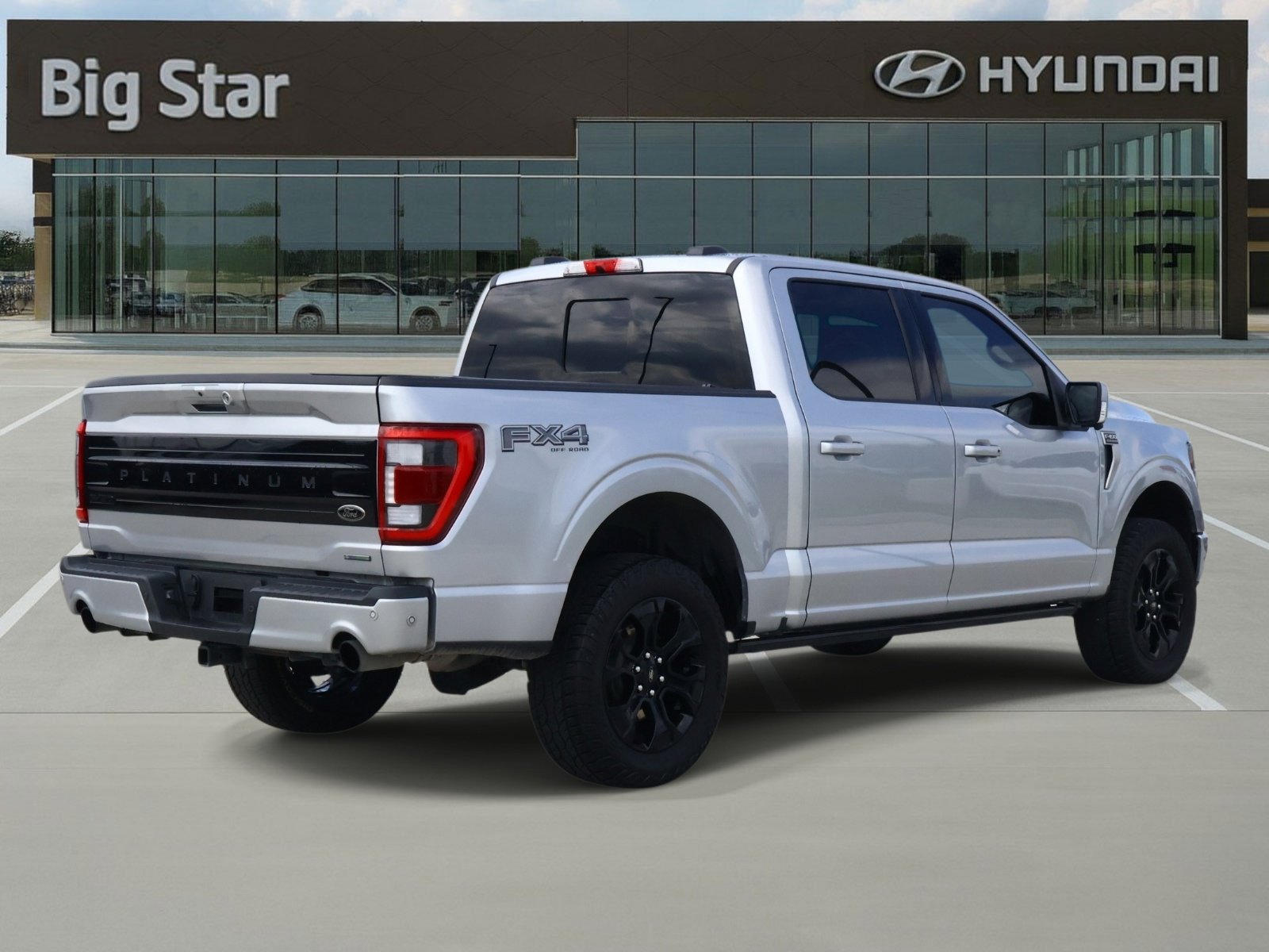 Used 2022 Ford F150 Platinum w/ Equipment Group 701A High AWD/4WD image 4