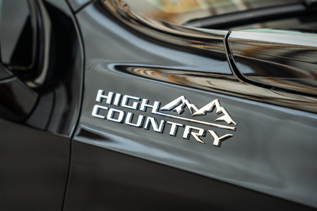 New 2026 Chevrolet Tahoe High Country AWD/4WD image 17