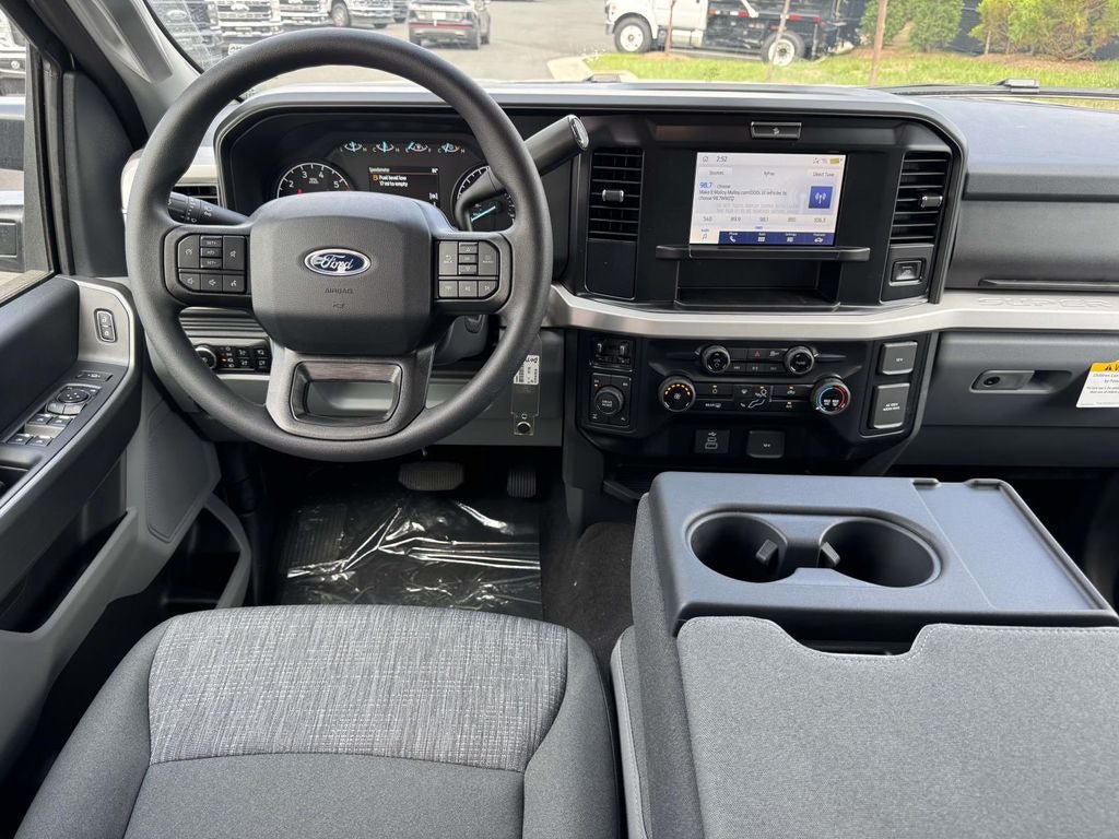 New 2026 Ford F250 XLT w/ FX4 Off-Road Package AWD/4WD image 12