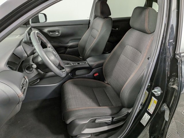 Used 2023 Honda HR-V Sport image 17