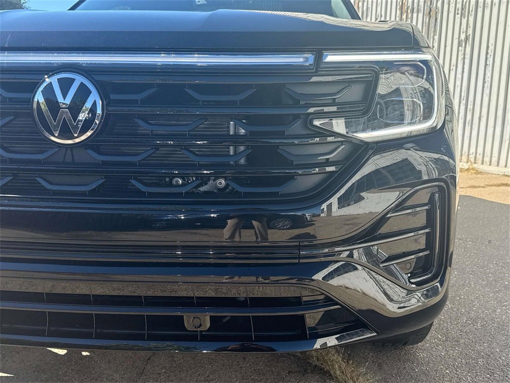 New 2026 Volkswagen Atlas Cross Sport SEL R-Line image 5