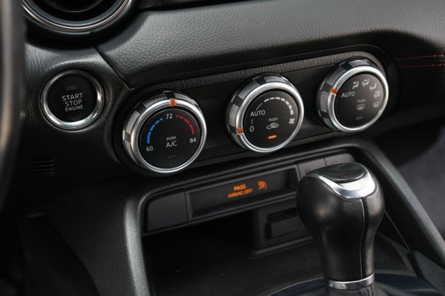 Used 2017 FIAT 124 Spider Abarth image 55