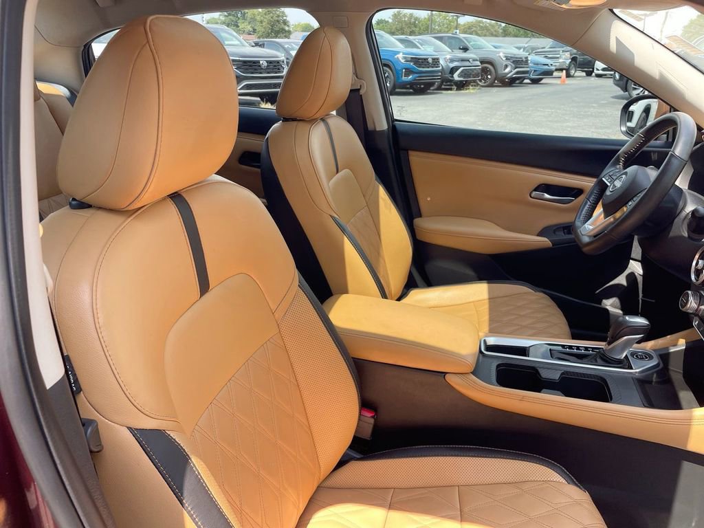 Used 2024 Nissan Sentra SV w/ SV Premium Package image 38