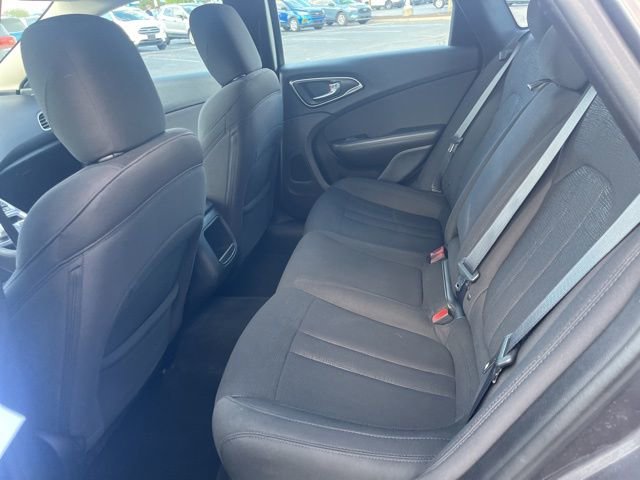 Used 2015 Chrysler 200 Limited w/ Spring Special Group image 15