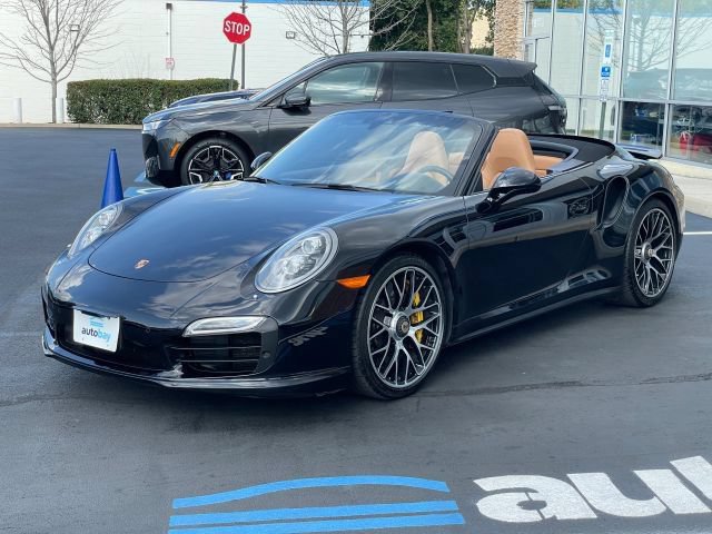 Used 2015 Porsche 911 Turbo S AWD/4WD image 38