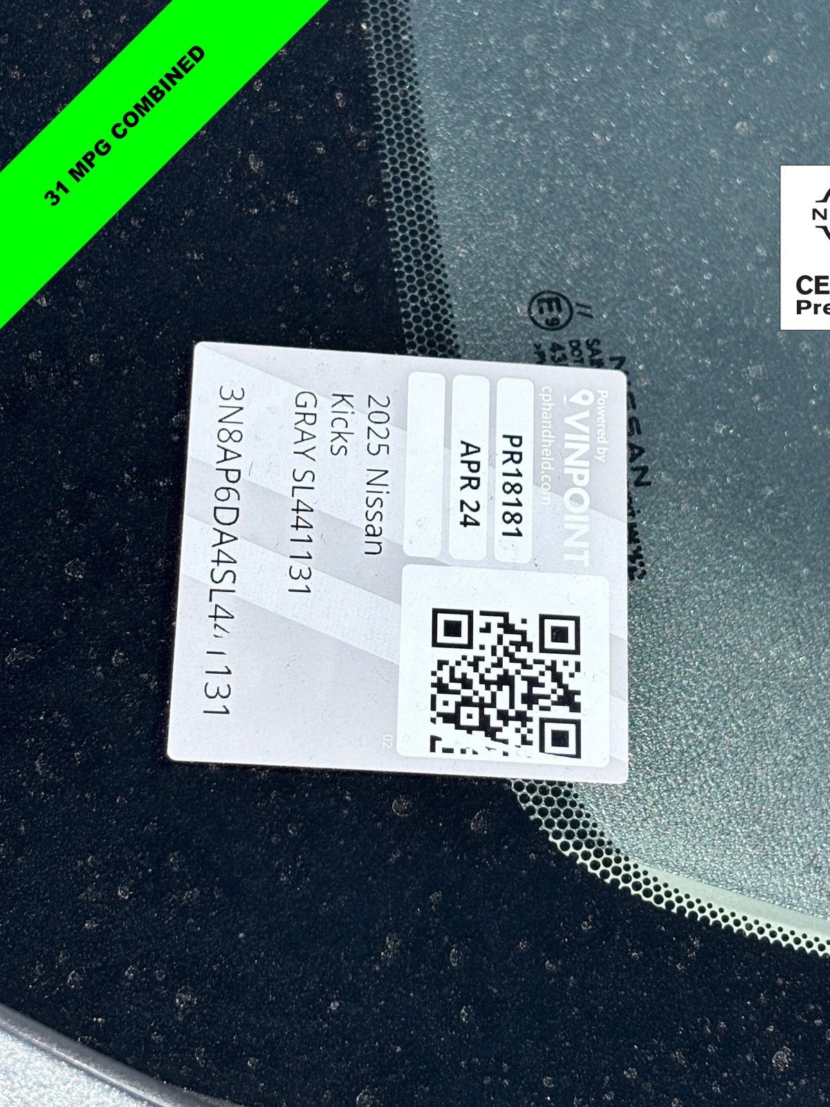Certified 2025 Nissan Kicks SR FWD image 30