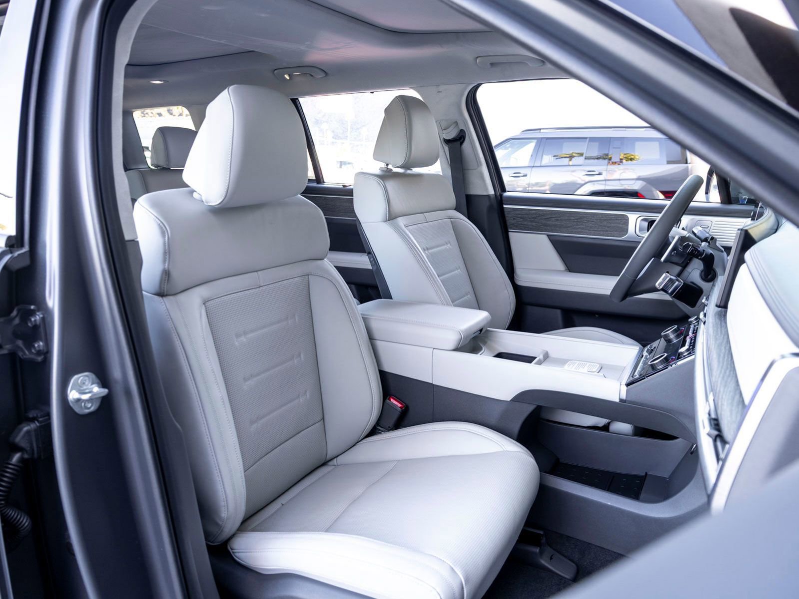 New 2026 Hyundai Santa Fe Calligraphy AWD/4WD image 28