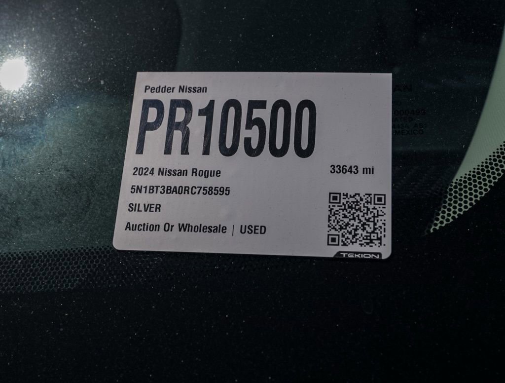 Used 2024 Nissan Rogue SV FWD image 33