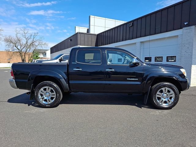 Used 2013 Toyota Tacoma 4x4 Double Cab w/ Limited Pkg image 7