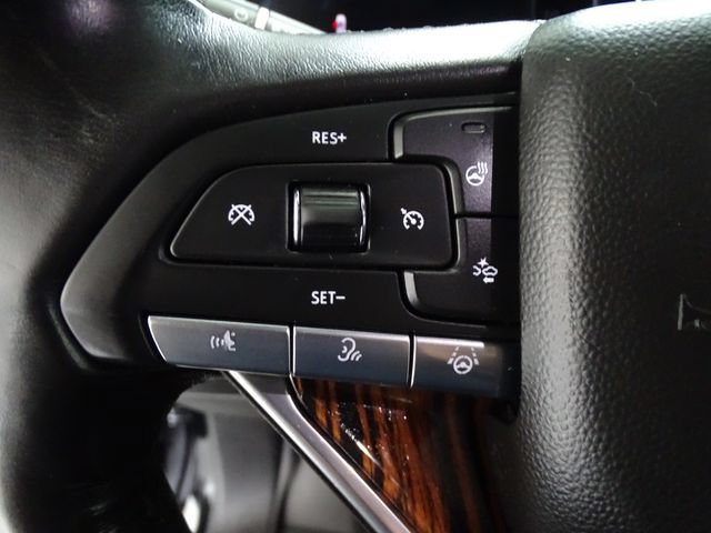 Certified 2024 Cadillac Escalade Premium Luxury w/ LPO, Floor Liner Package AWD/4WD image 8