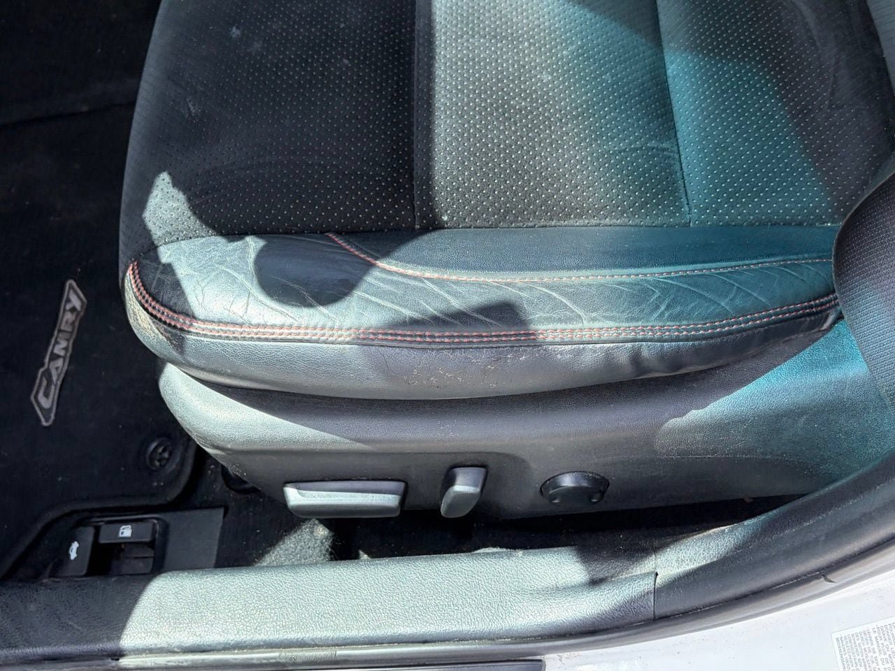 Used 2015 Toyota Camry XSE FWD image 5