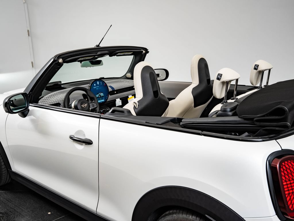 New 2026 MINI Cooper S FWD image 23