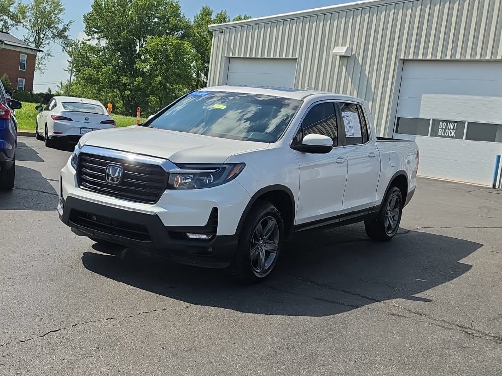 Certified 2023 Honda Ridgeline RTL image 3