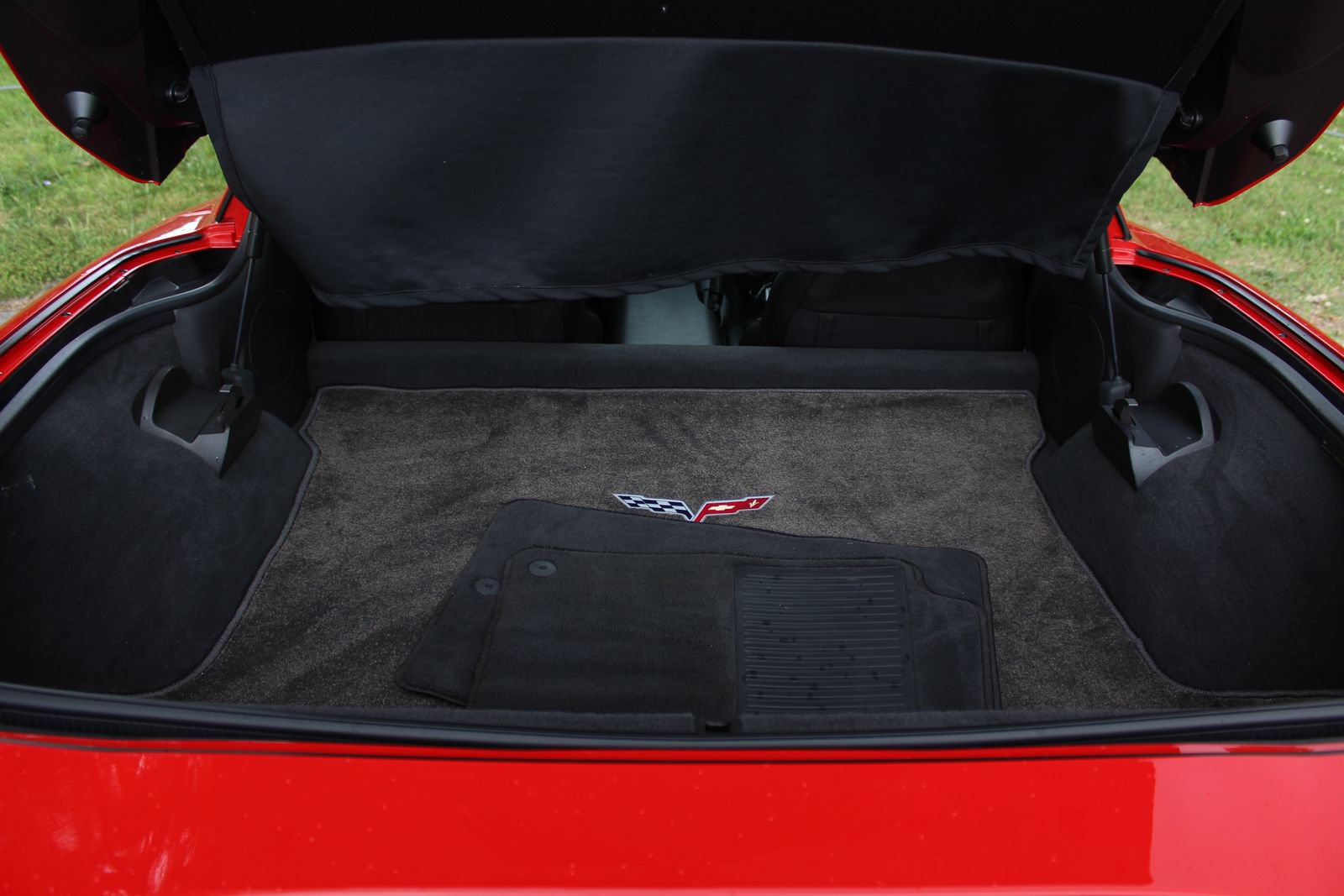Used 2007 Chevrolet Corvette Coupe w/ Preferred Equipment Group RWD image 20