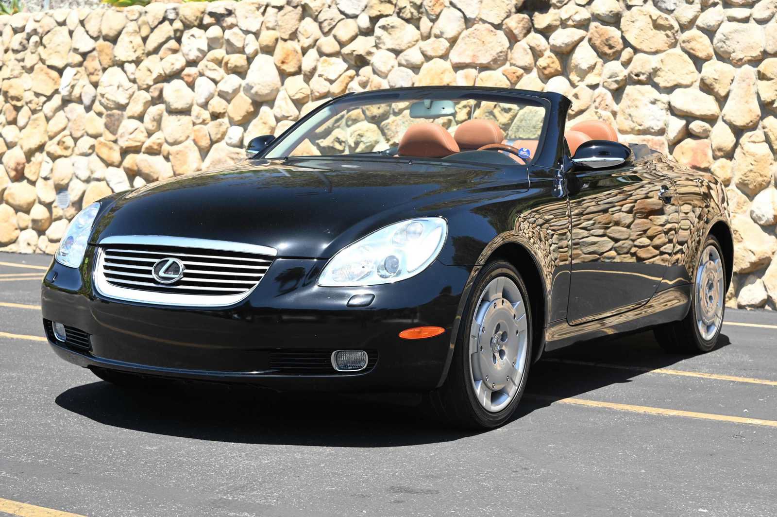 Used 2003 Lexus SC 430 Convertible RWD image 3