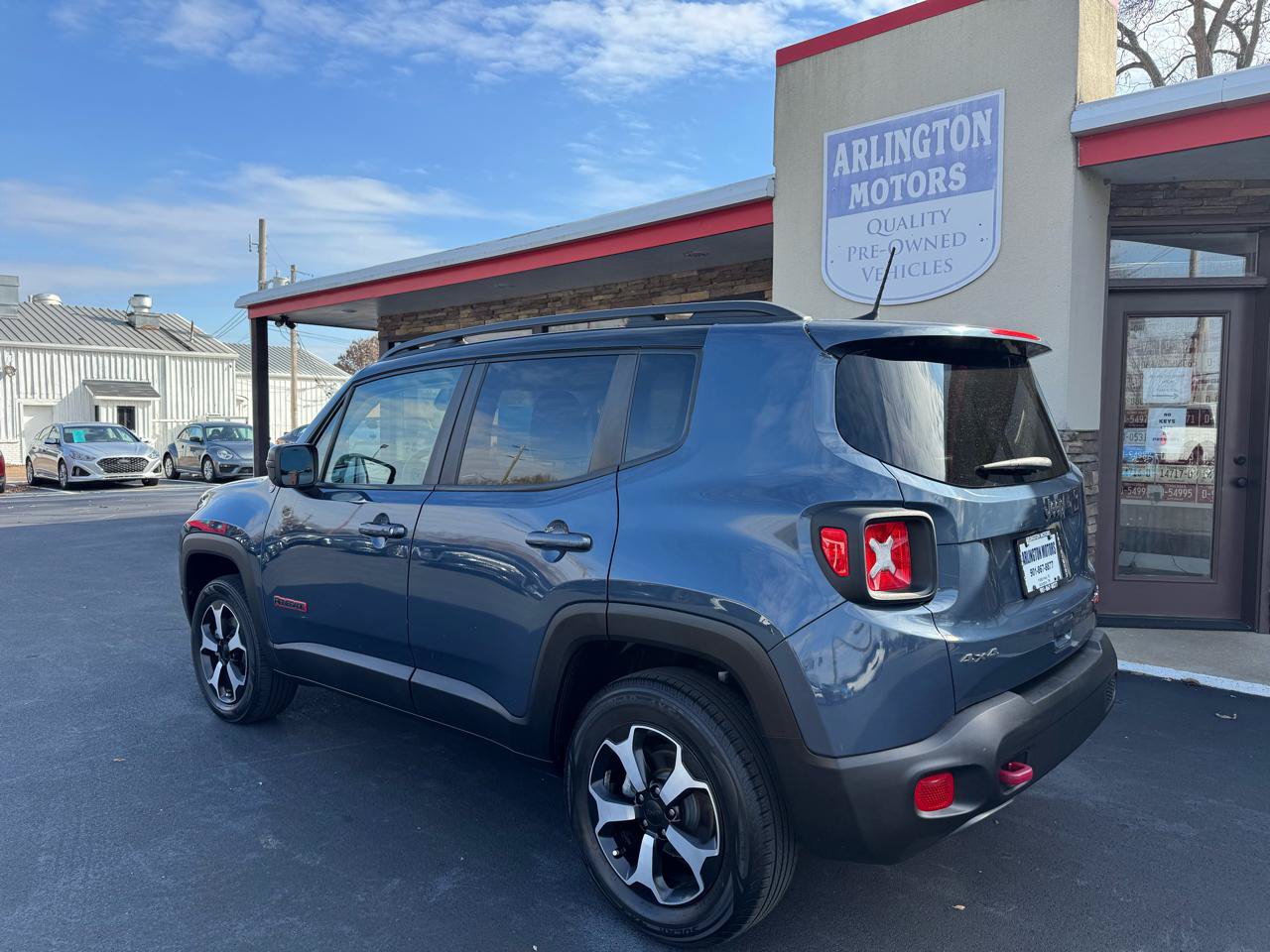 Used 2020 Jeep Renegade Trailhawk w/ Cold Weather Group AWD/4WD image 3