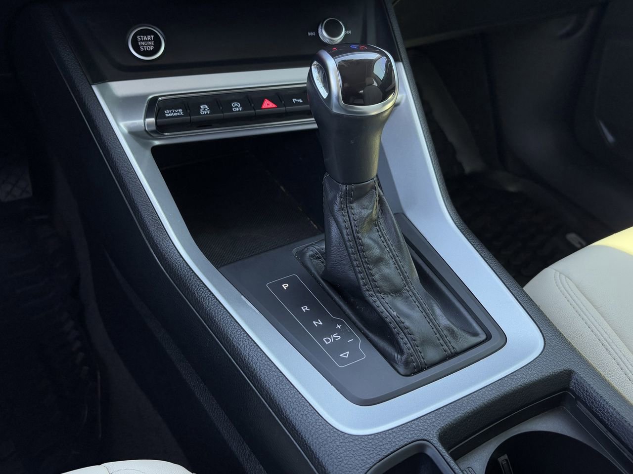 Used 2022 Audi Q3 2.0T Premium Plus image 19