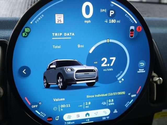 New 2025 MINI Cooper Countryman SE w/ Comfort Package Max image 30